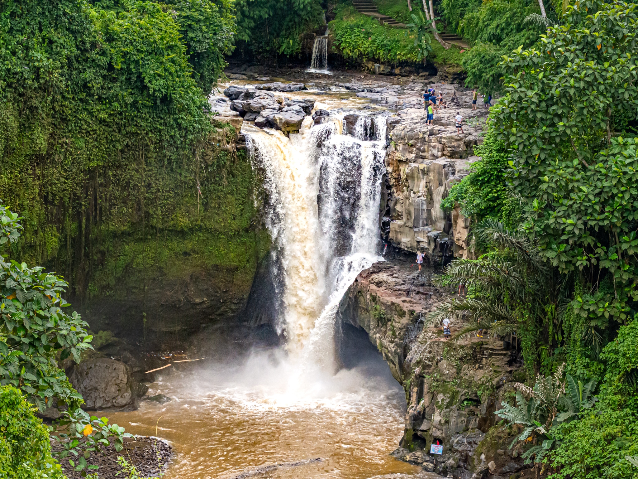 Waterfall party whilst backpacking Indonesia