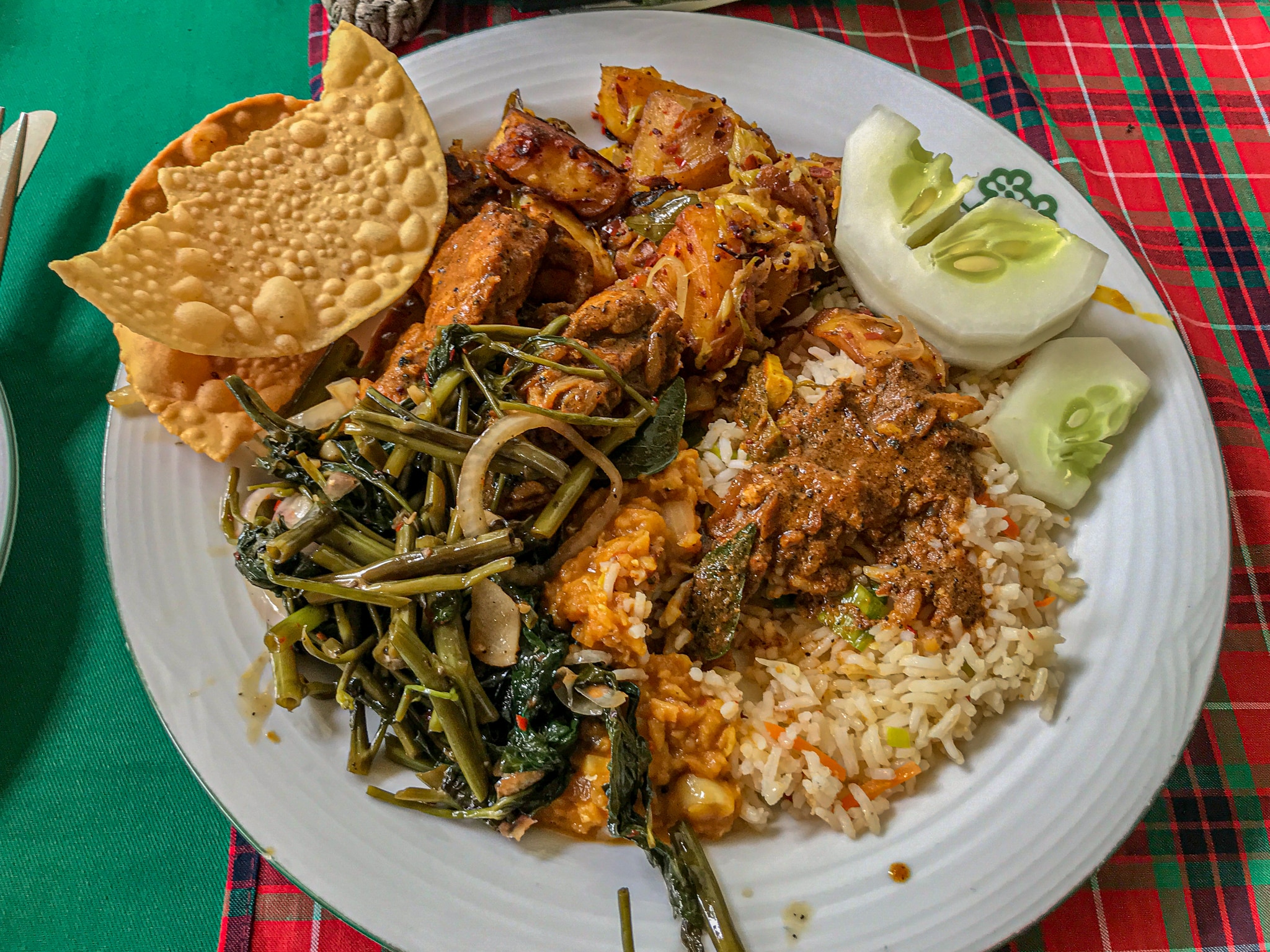 Backpacking Sr Lanka one meal at a time